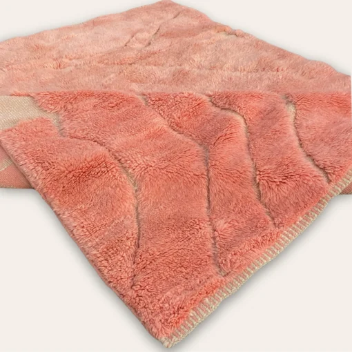 ROSE PETAL - Wool Rug - Image 3
